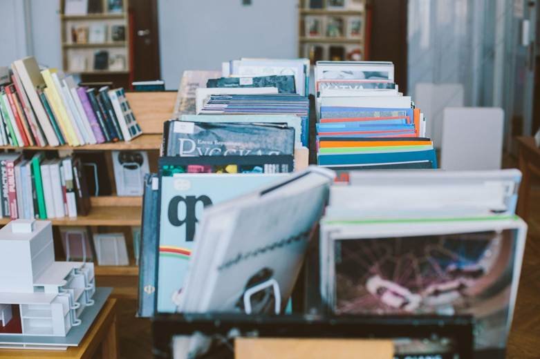 Ordering Academic Books